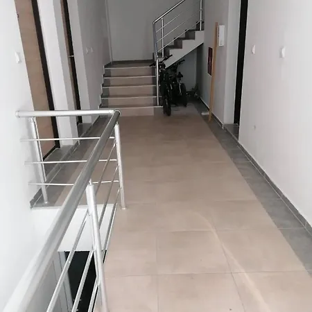 Denica Hostel *